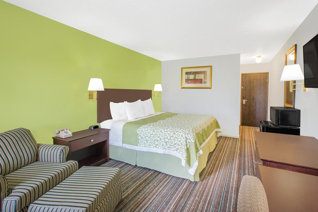 Days Inn By Wyndham York Zewnętrze zdjęcie